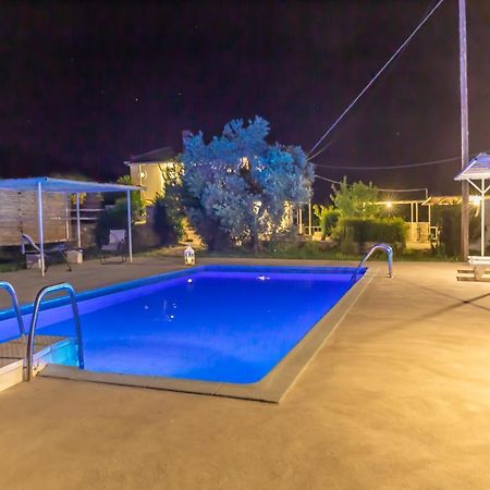 Vainas Belvedere Villa Skopelos Town Bagian luar foto
