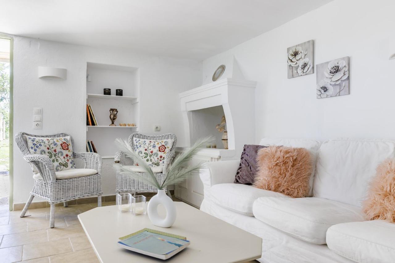 Vainas Belvedere Villa Skopelos Town Bagian luar foto