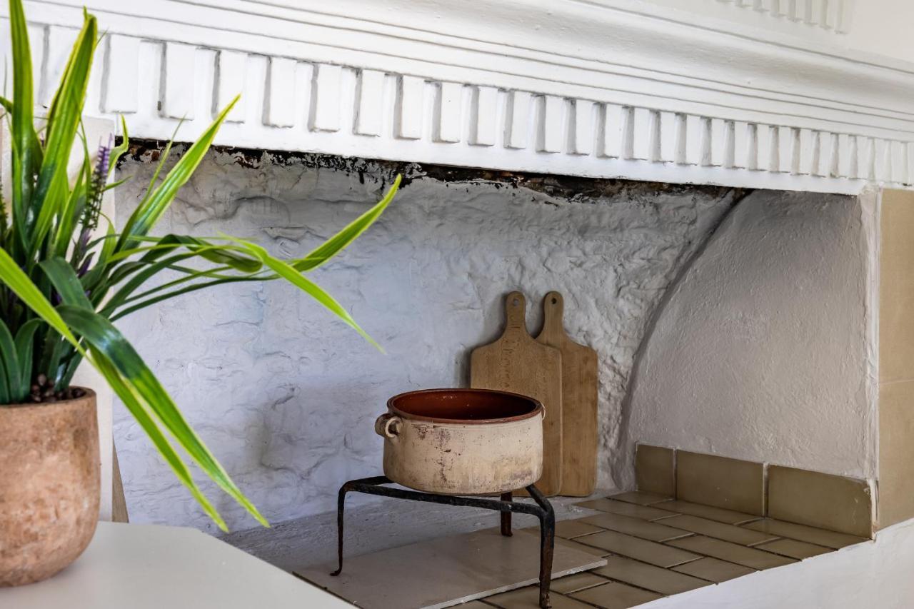 Vainas Belvedere Villa Skopelos Town Bagian luar foto