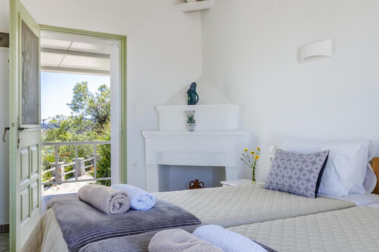 Vainas Belvedere Villa Skopelos Town Bagian luar foto