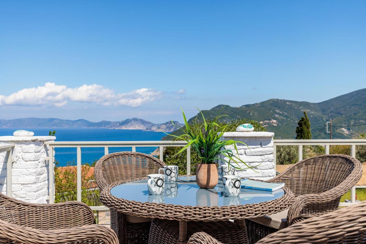 Vainas Belvedere Villa Skopelos Town Bagian luar foto